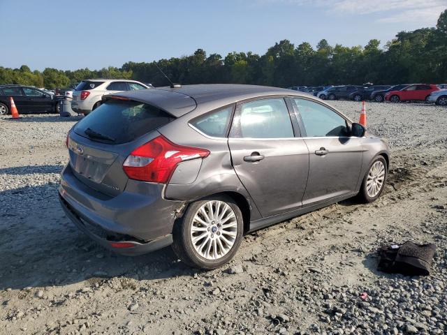 Photo 2 VIN: 1FAHP3N20CL352479 - FORD FOCUS TITA 