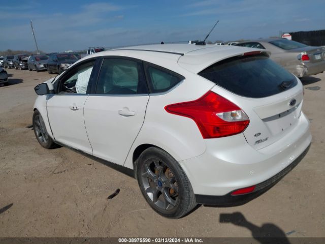 Photo 2 VIN: 1FAHP3N21CL161198 - FORD FOCUS 