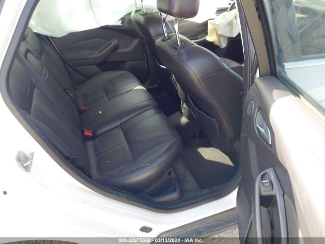 Photo 7 VIN: 1FAHP3N21CL161198 - FORD FOCUS 