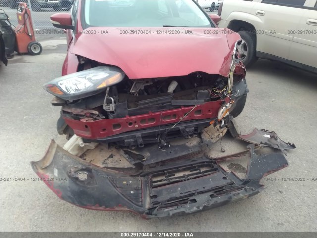 Photo 5 VIN: 1FAHP3N21CL423317 - FORD FOCUS 