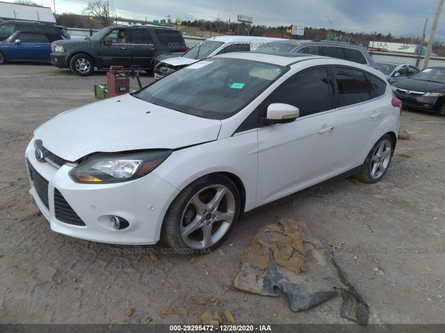 Photo 1 VIN: 1FAHP3N21CL428811 - FORD FOCUS 