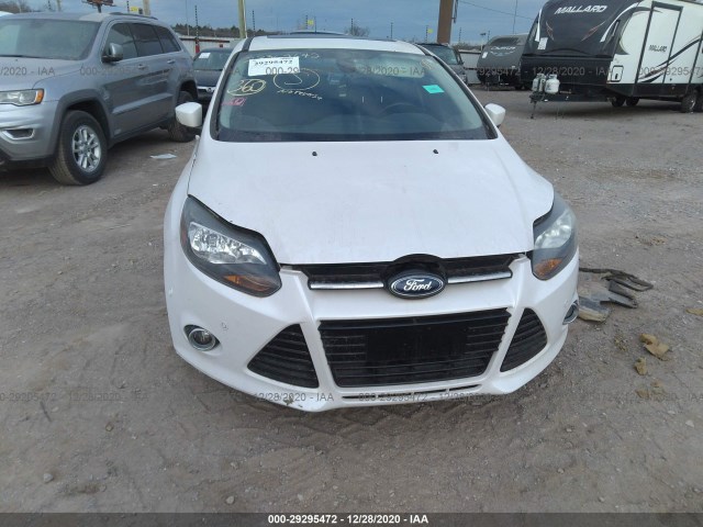 Photo 5 VIN: 1FAHP3N21CL428811 - FORD FOCUS 