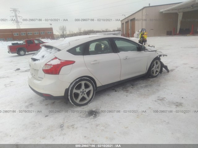 Photo 3 VIN: 1FAHP3N22CL150503 - FORD FOCUS 