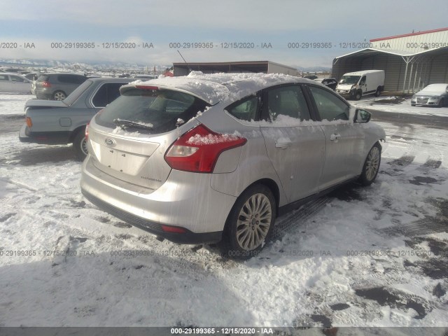 Photo 3 VIN: 1FAHP3N22CL284881 - FORD FOCUS 