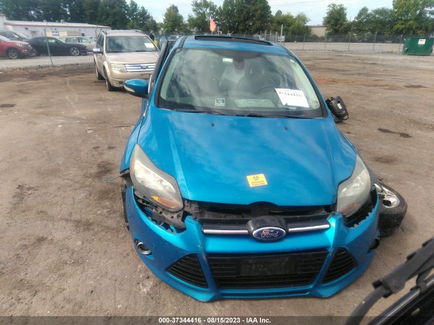 Photo 10 VIN: 1FAHP3N22CL298733 - FORD FOCUS 