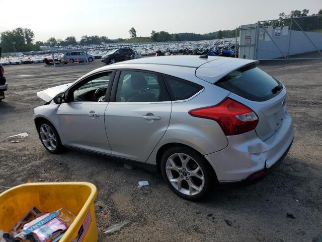 Photo 1 VIN: 1FAHP3N22CL311688 - FORD FOCUS 