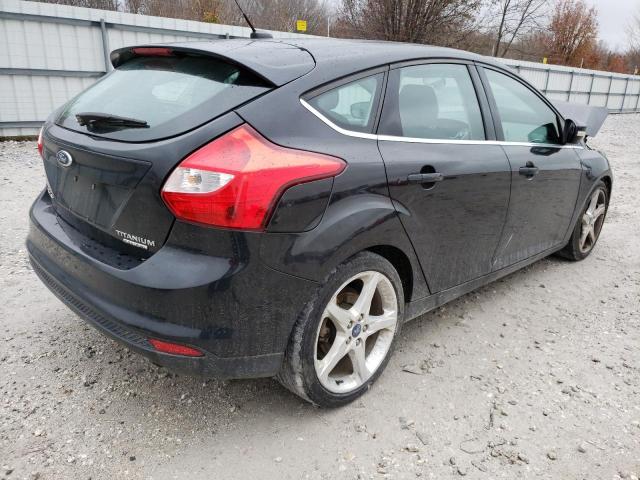 Photo 2 VIN: 1FAHP3N22CL426811 - FORD FOCUS 