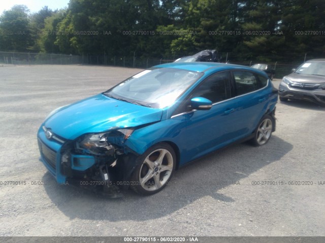 Photo 1 VIN: 1FAHP3N23CL399120 - FORD FOCUS 