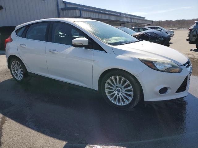 Photo 3 VIN: 1FAHP3N24CL286843 - FORD FOCUS 