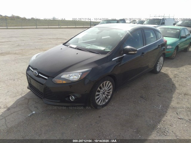 Photo 1 VIN: 1FAHP3N24CL333885 - FORD FOCUS 