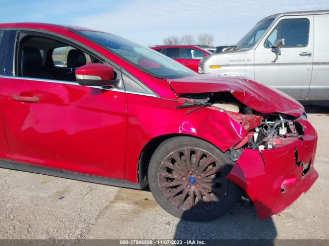 Photo 5 VIN: 1FAHP3N24CL476500 - FORD FOCUS 