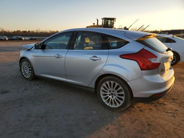 Photo 1 VIN: 1FAHP3N25CL102476 - FORD FOCUS TITA 