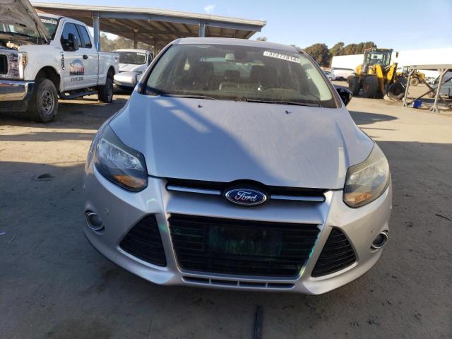 Photo 4 VIN: 1FAHP3N25CL237313 - FORD FOCUS 