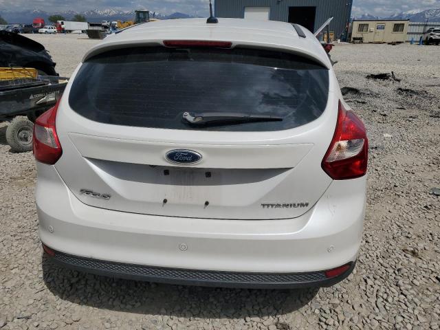 Photo 5 VIN: 1FAHP3N25CL267878 - FORD FOCUS 