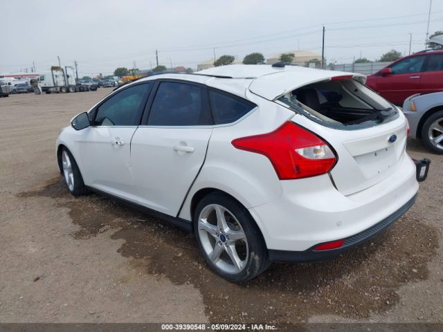 Photo 2 VIN: 1FAHP3N25CL329604 - FORD FOCUS 