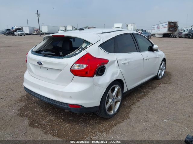 Photo 3 VIN: 1FAHP3N25CL329604 - FORD FOCUS 