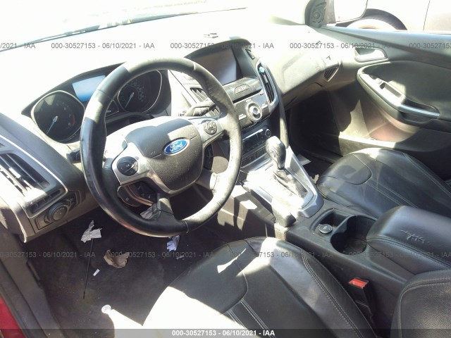 Photo 4 VIN: 1FAHP3N25CL343292 - FORD FOCUS 