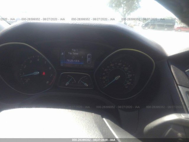 Photo 6 VIN: 1FAHP3N25CL413714 - FORD FOCUS 