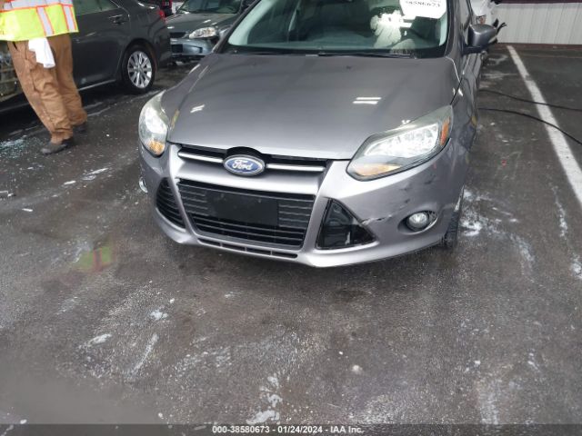 Photo 5 VIN: 1FAHP3N26CL460525 - FORD FOCUS 