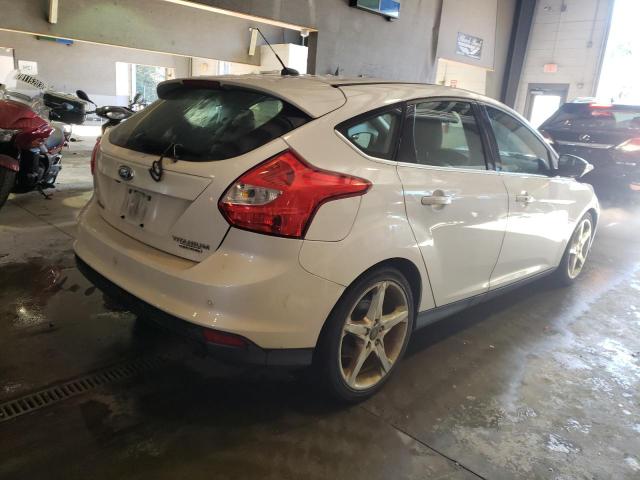 Photo 2 VIN: 1FAHP3N26CL462856 - FORD FOCUS 