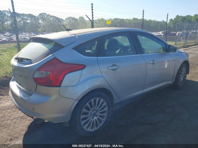 Photo 3 VIN: 1FAHP3N28CL213670 - FORD FOCUS 