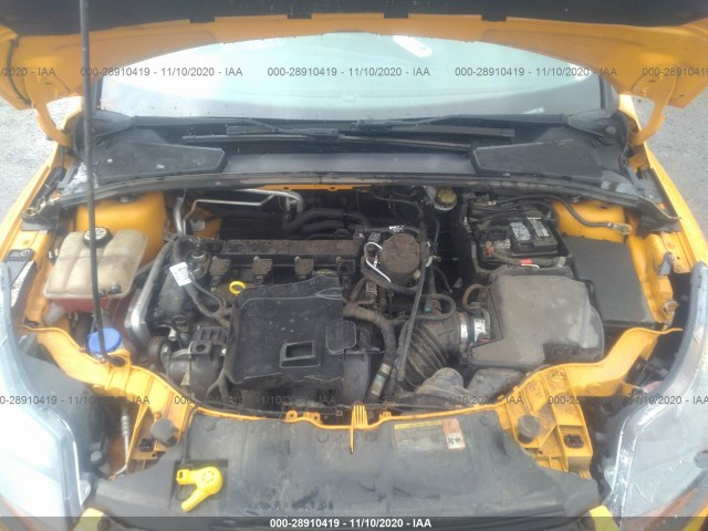 Photo 9 VIN: 1FAHP3N28CL290958 - FORD FOCUS 