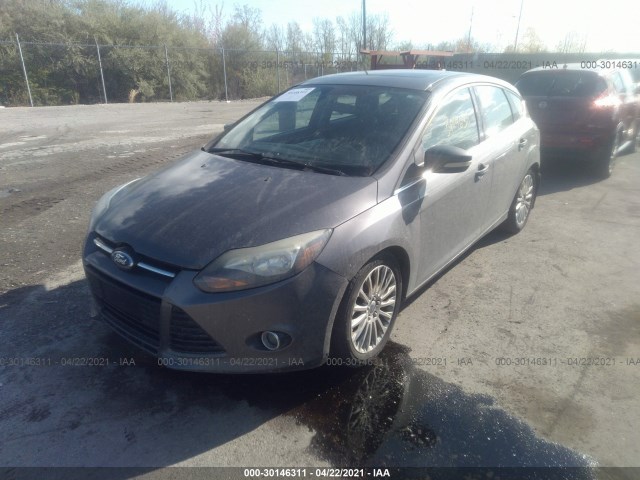 Photo 1 VIN: 1FAHP3N28CL294220 - FORD FOCUS 