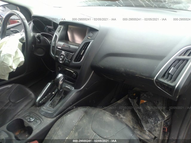 Photo 4 VIN: 1FAHP3N29CL139787 - FORD FOCUS 