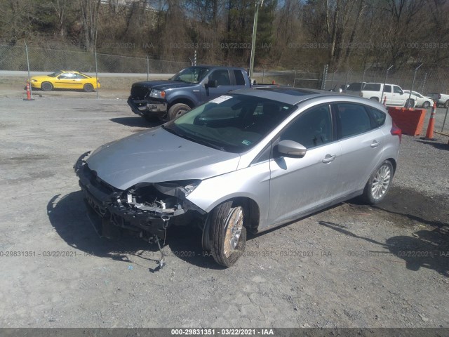 Photo 1 VIN: 1FAHP3N29CL282562 - FORD FOCUS 