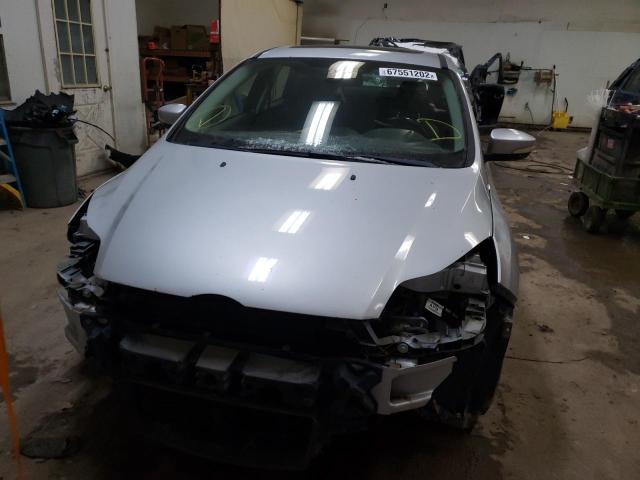 Photo 4 VIN: 1FAHP3N29CL294047 - FORD FOCUS TITA 