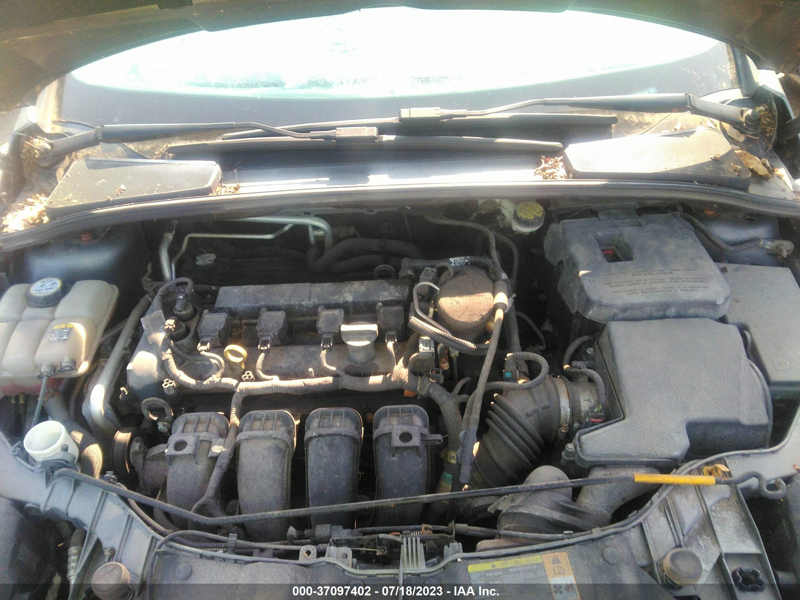 Photo 9 VIN: 1FAHP3N29CL323787 - FORD FOCUS 