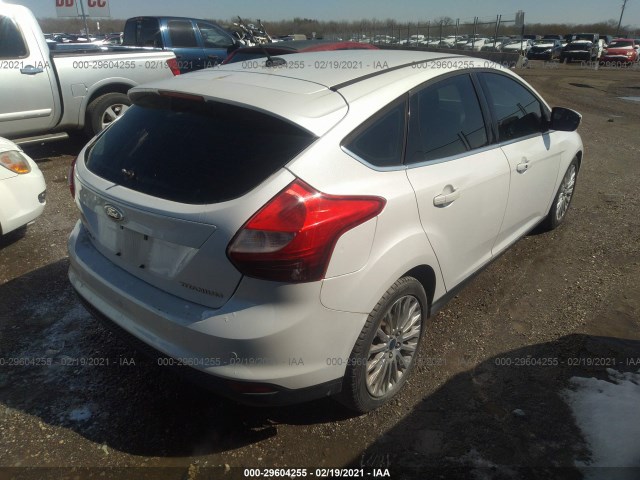 Photo 3 VIN: 1FAHP3N2XCL320607 - FORD FOCUS 