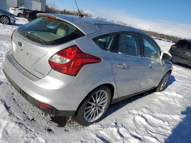 Photo 2 VIN: 1FAHP3R45CL411487 - FORD FOCUS BEV 