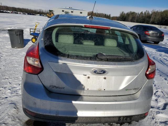 Photo 5 VIN: 1FAHP3R45CL411487 - FORD FOCUS BEV 