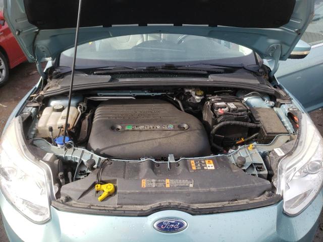 Photo 10 VIN: 1FAHP3R46CL363885 - FORD FOCUS 