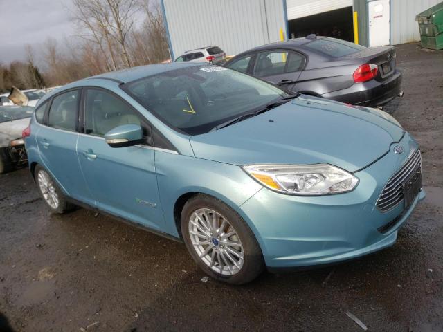 Photo 3 VIN: 1FAHP3R46CL363885 - FORD FOCUS 