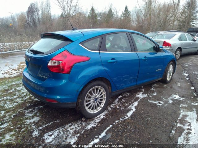 Photo 3 VIN: 1FAHP3R49CL333831 - FORD FOCUS 