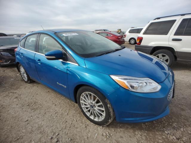 Photo 3 VIN: 1FAHP3R49CL363878 - FORD FOCUS 