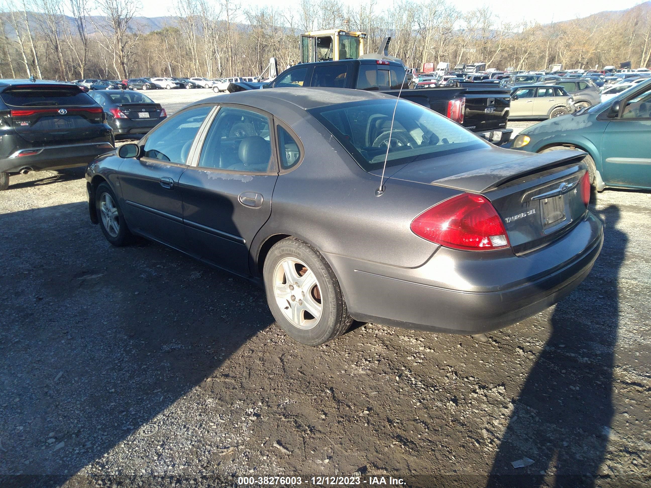 Photo 2 VIN: 1FAHP56SX2A230524 - FORD TAURUS 