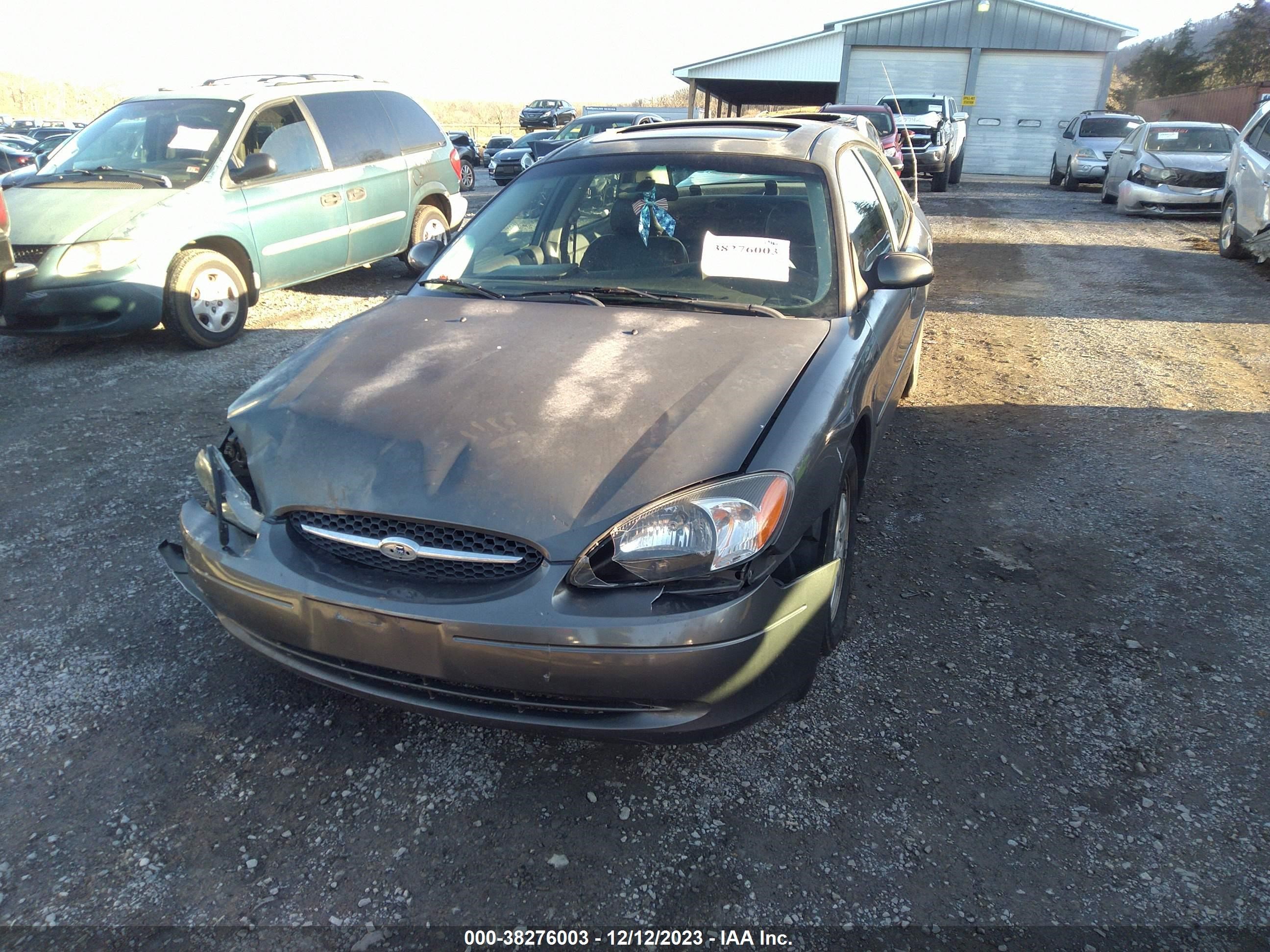 Photo 5 VIN: 1FAHP56SX2A230524 - FORD TAURUS 