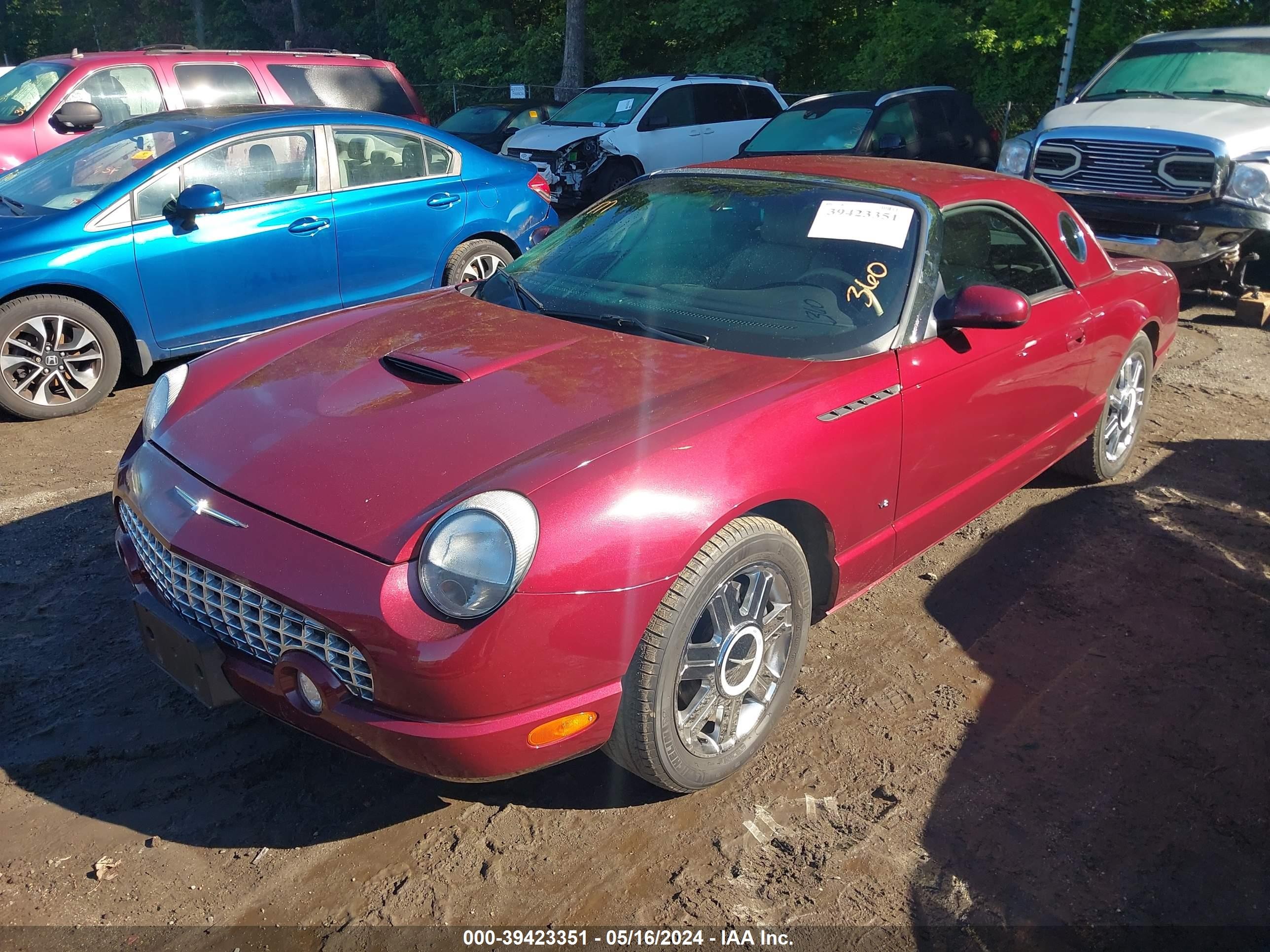 Photo 1 VIN: 1FAHP60A04Y103376 - FORD THUNDERBIRD 