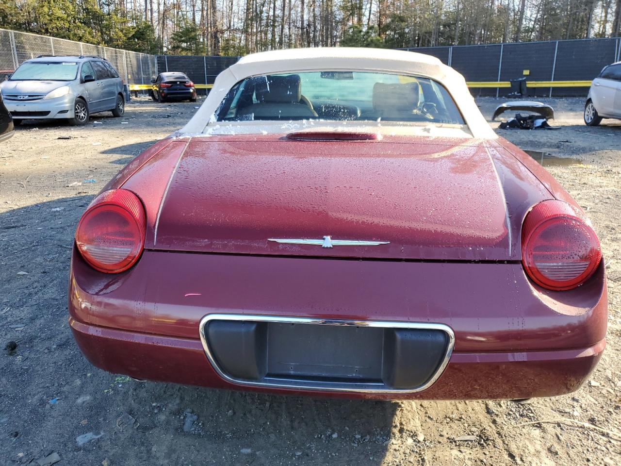 Photo 5 VIN: 1FAHP60A14Y100437 - FORD THUNDERBIRD 