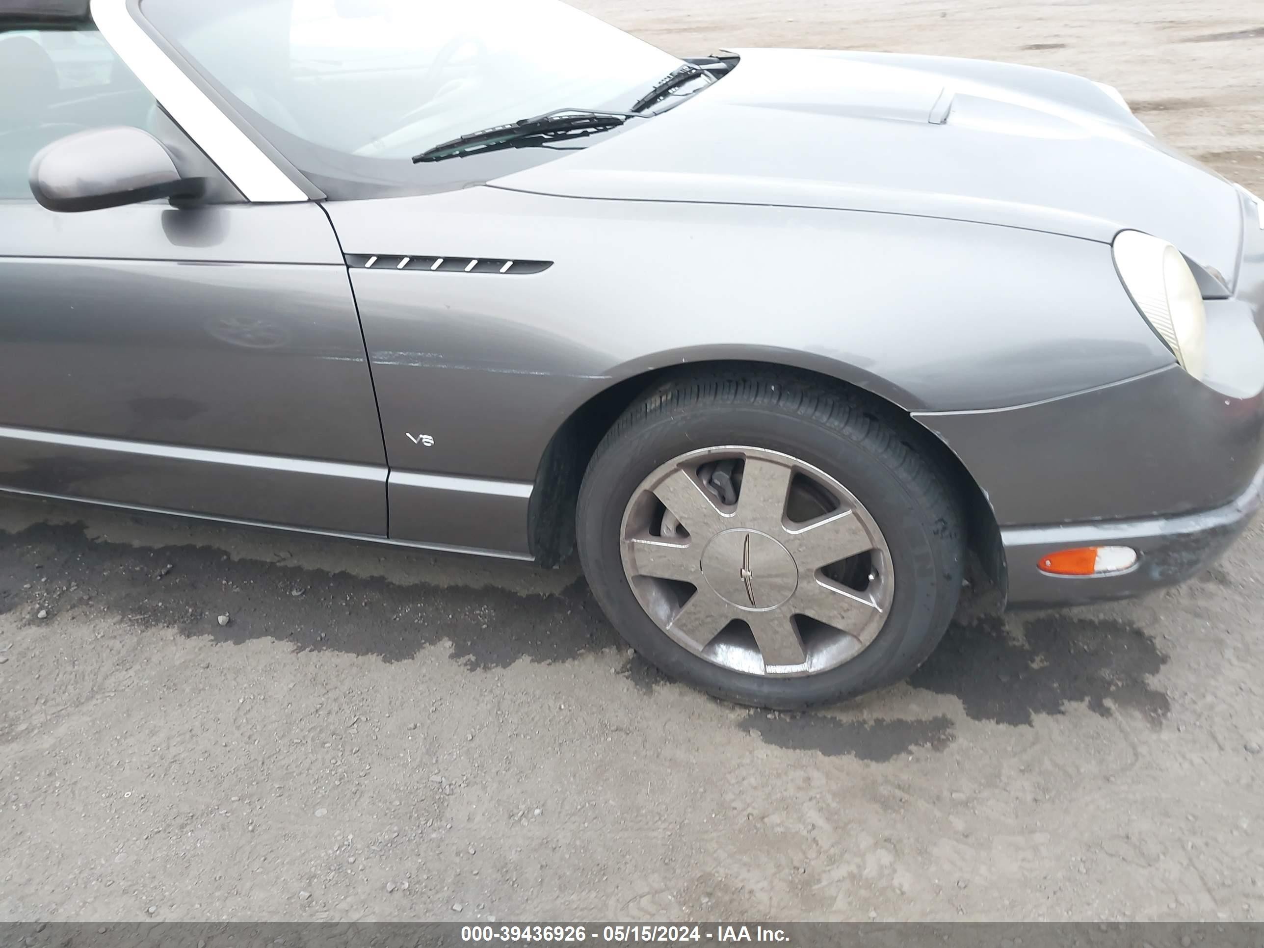 Photo 5 VIN: 1FAHP60A23Y114734 - FORD THUNDERBIRD 