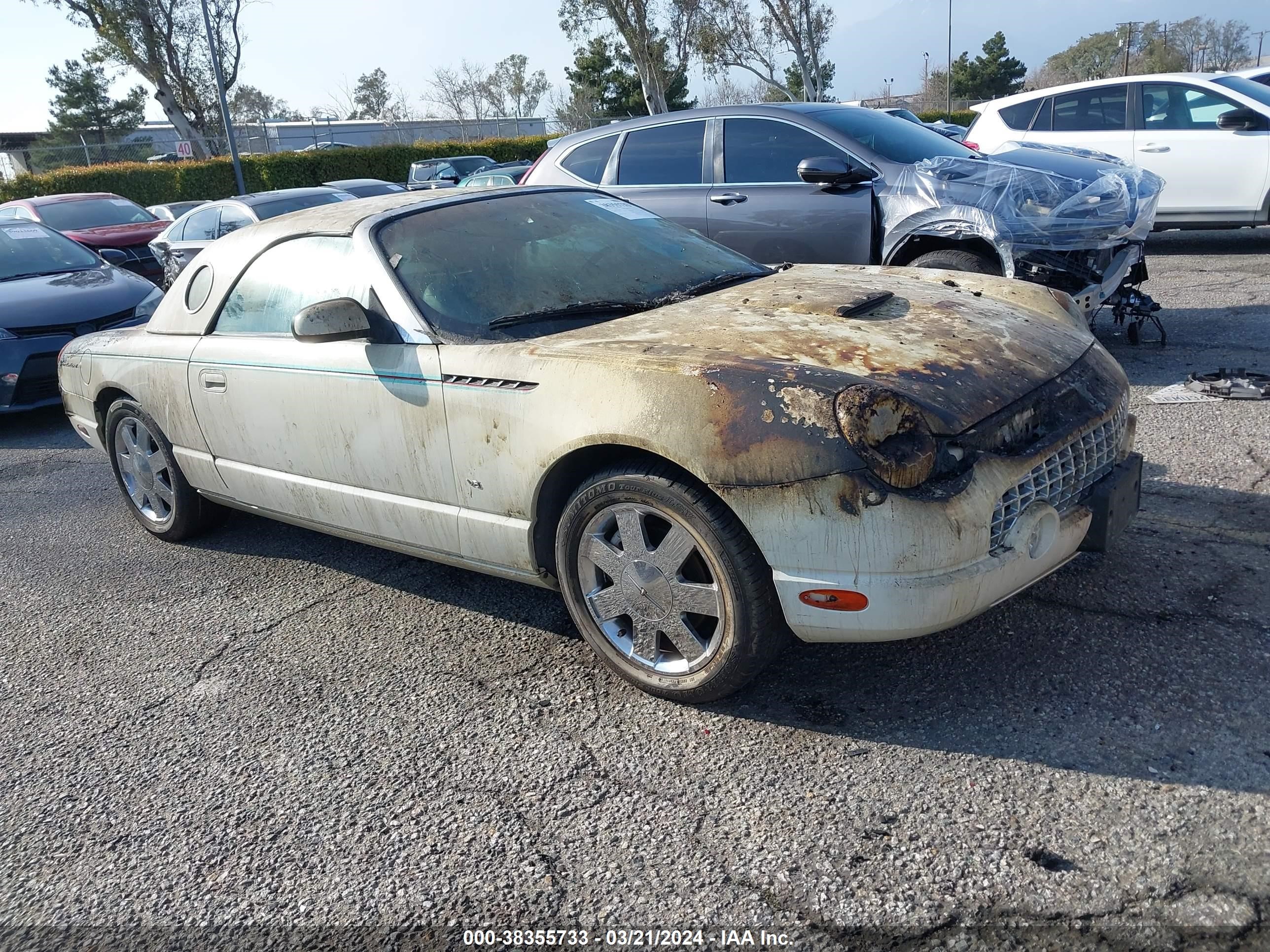 Photo 0 VIN: 1FAHP60A73Y102501 - FORD THUNDERBIRD 