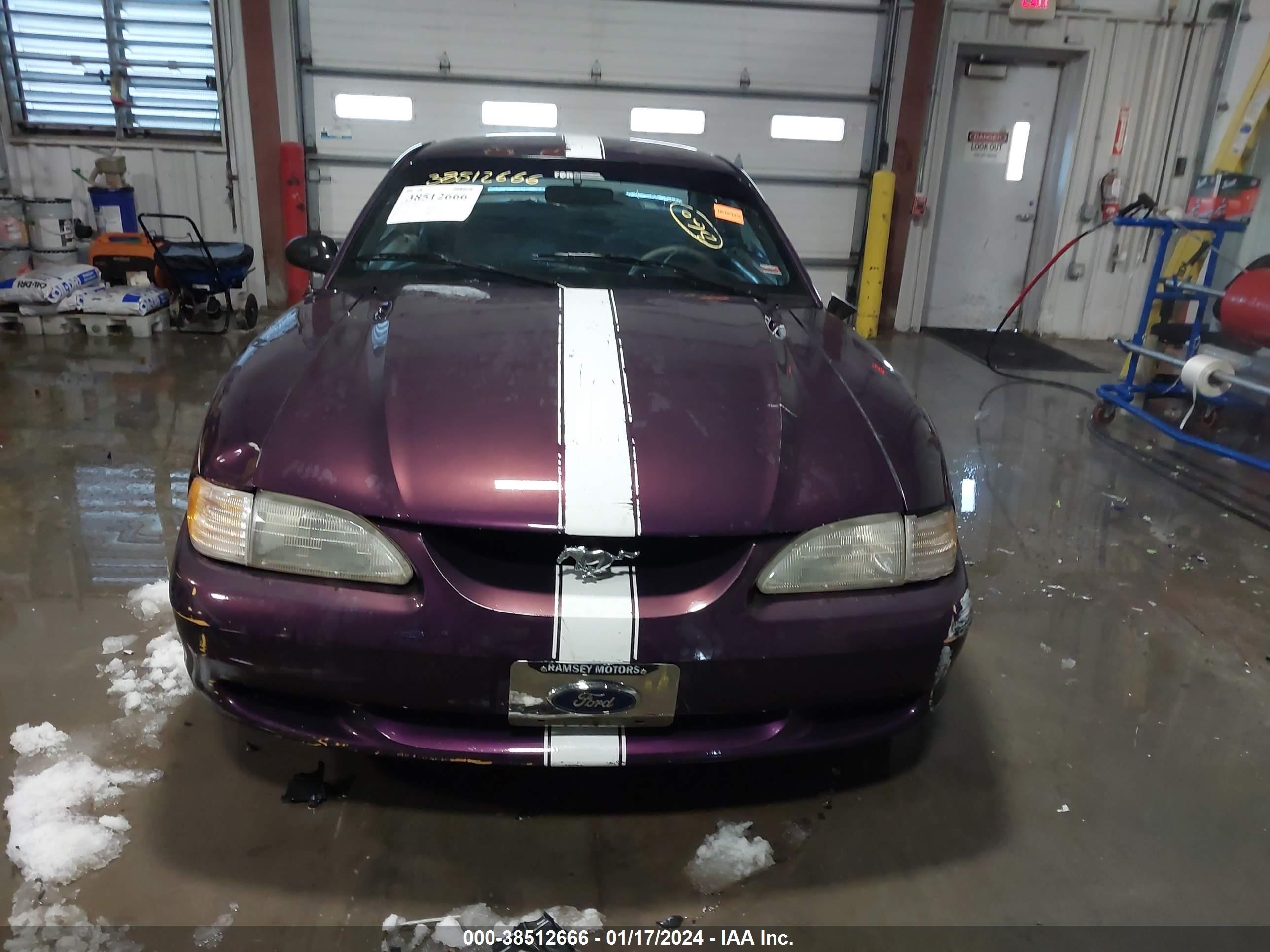 Photo 12 VIN: 1FALP4041VF163477 - FORD MUSTANG 