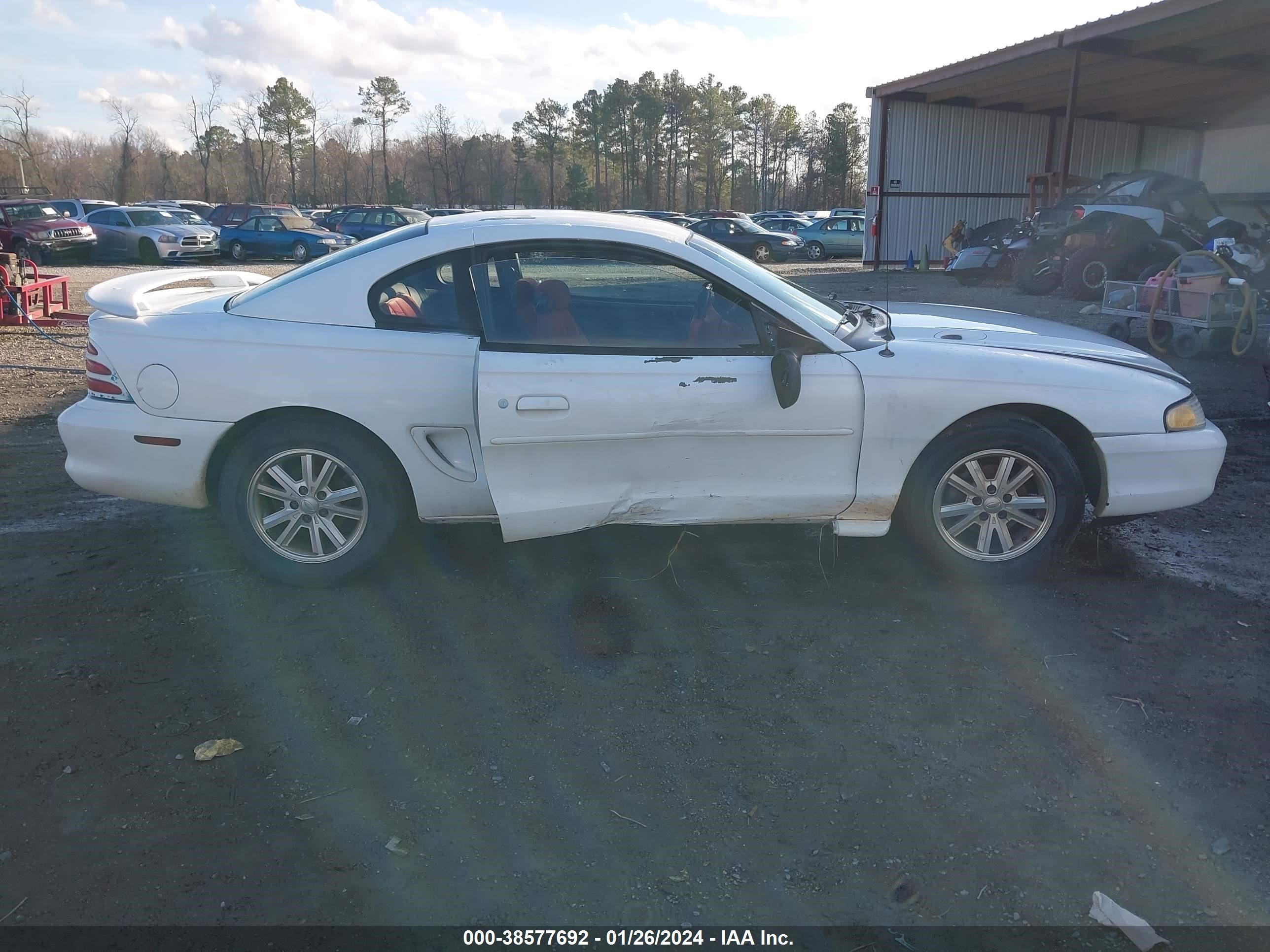 Photo 12 VIN: 1FALP4046SF133404 - FORD MUSTANG 