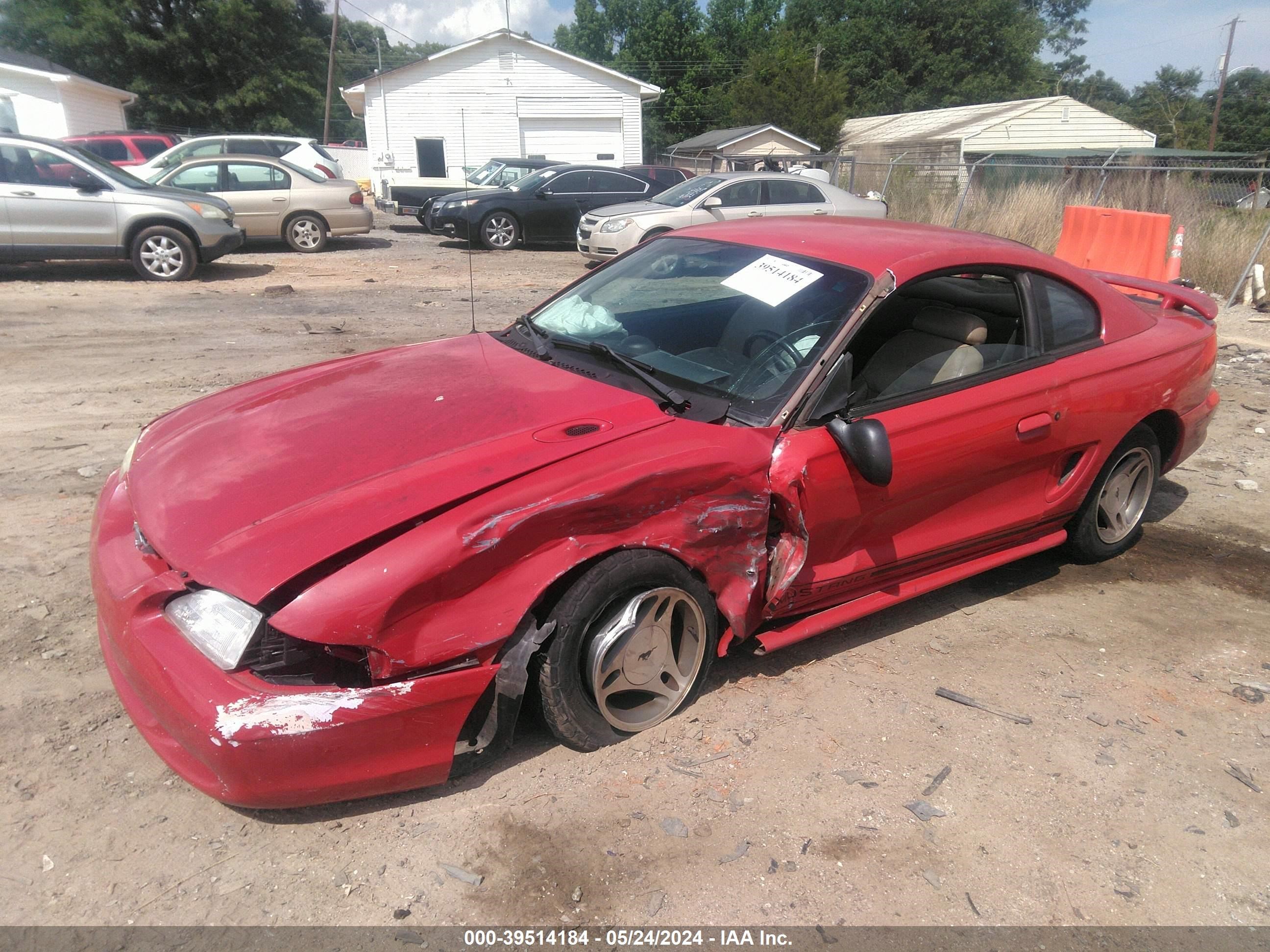 Photo 1 VIN: 1FALP404XVF200882 - FORD MUSTANG 