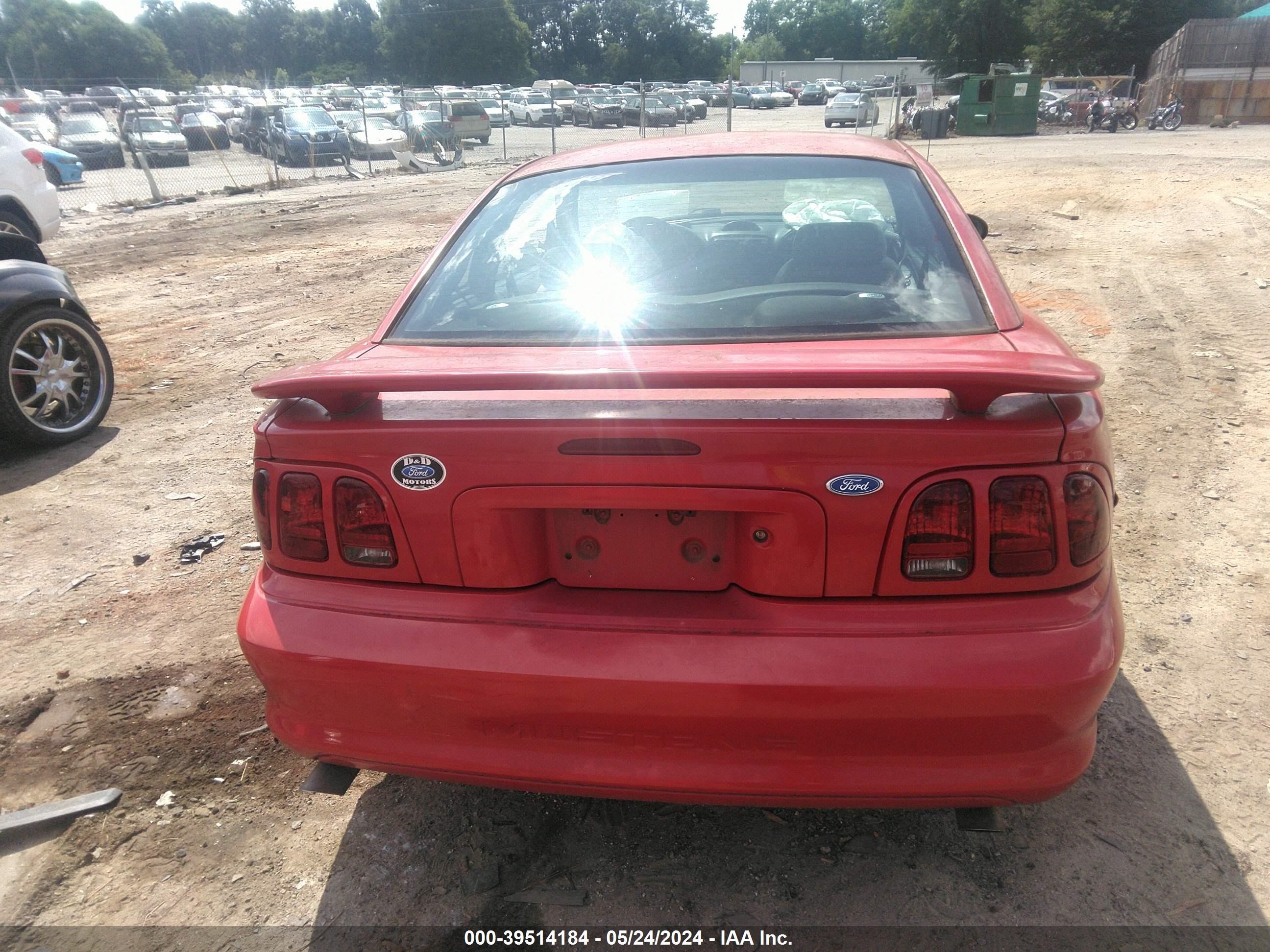 Photo 15 VIN: 1FALP404XVF200882 - FORD MUSTANG 