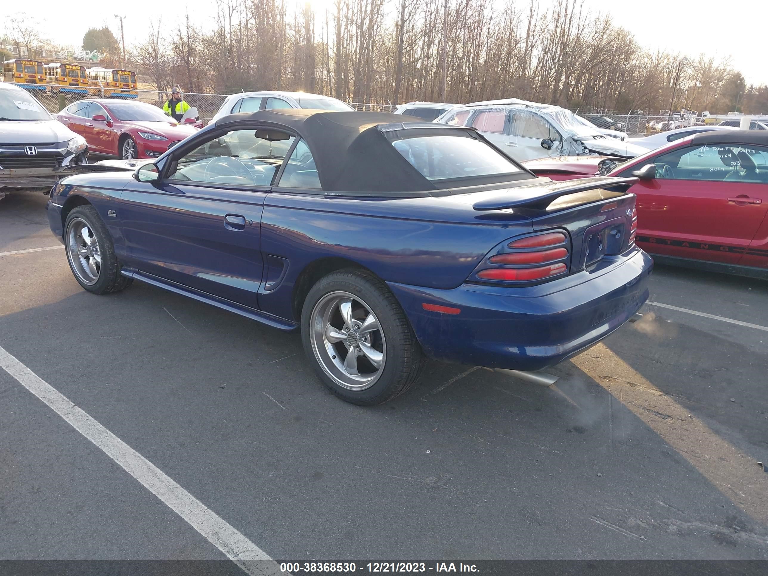 Photo 2 VIN: 1FALP45T6RF173010 - FORD MUSTANG 