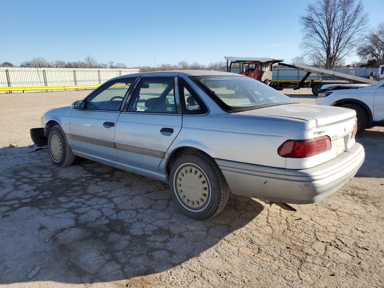 Photo 1 VIN: 1FALP5240PA158659 - FORD TAURUS 